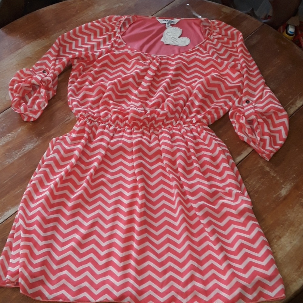 Lots of love Chevron  print dress 1X